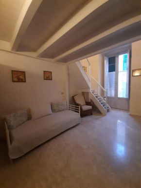 HOLIDAY HOUSE NEL CUORE DI BARI